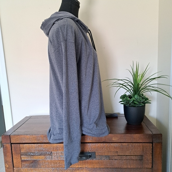 Danskin Hoodie Women's Small Grey Pull Over Hooded Sweatshirt Long Sleeved Cozy - Picture 4 of 14